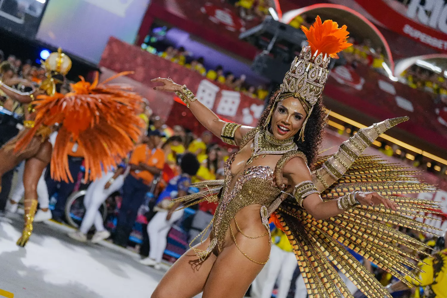 Entre a Sapucaí e Intendente, Nathalia Brito encerra dobradinha do carnaval de 2026